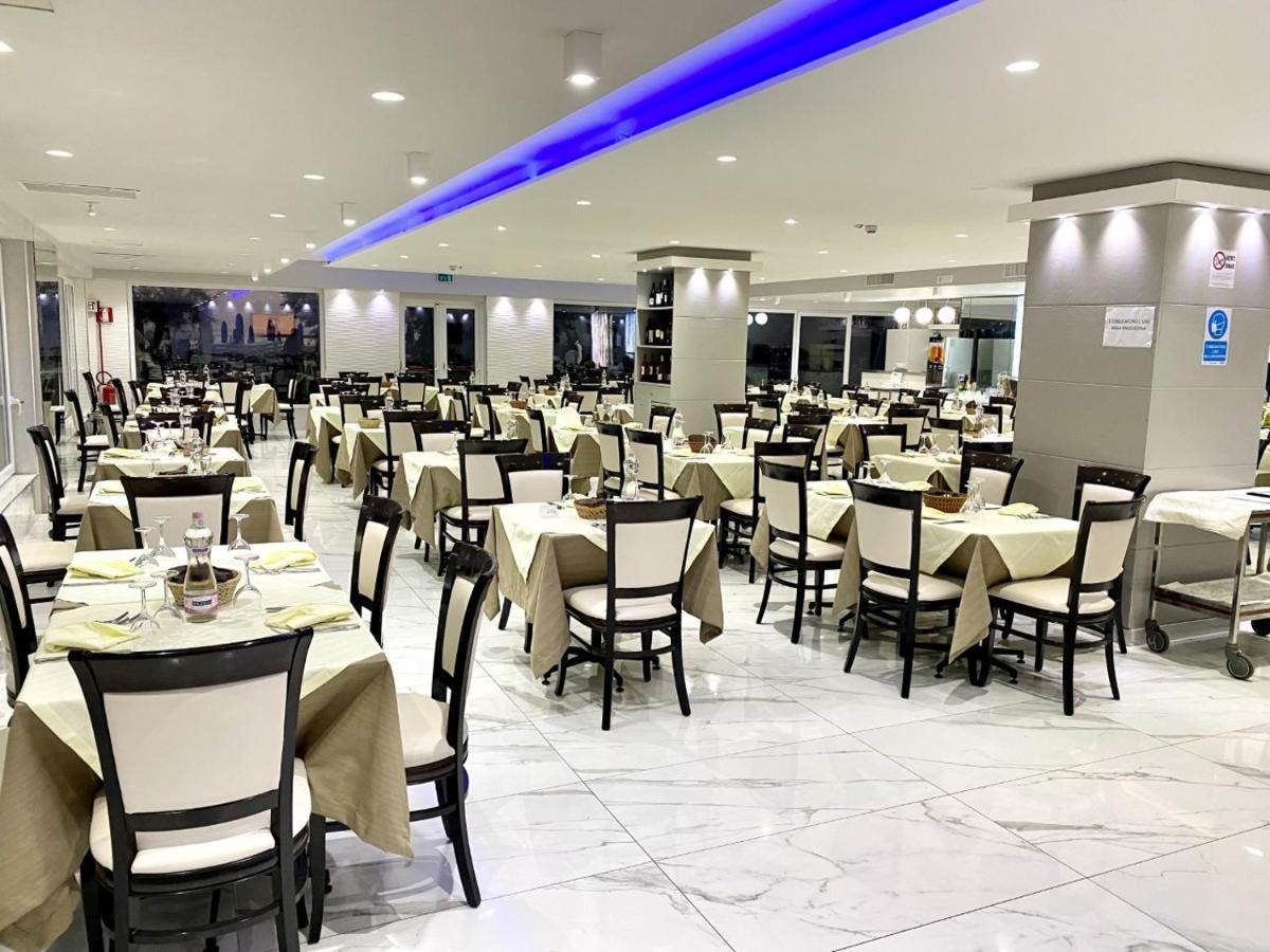 Hotel Blu Porto Cesareo Eksteriør billede